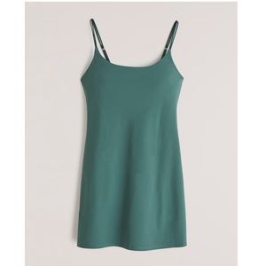 Abercrombie & Fitch Traveler Dress NWT